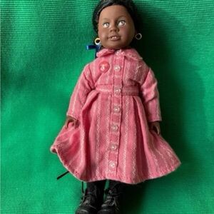 American Girl  Addy 6" Mini Doll 2000 Pleasant Company  very good condition